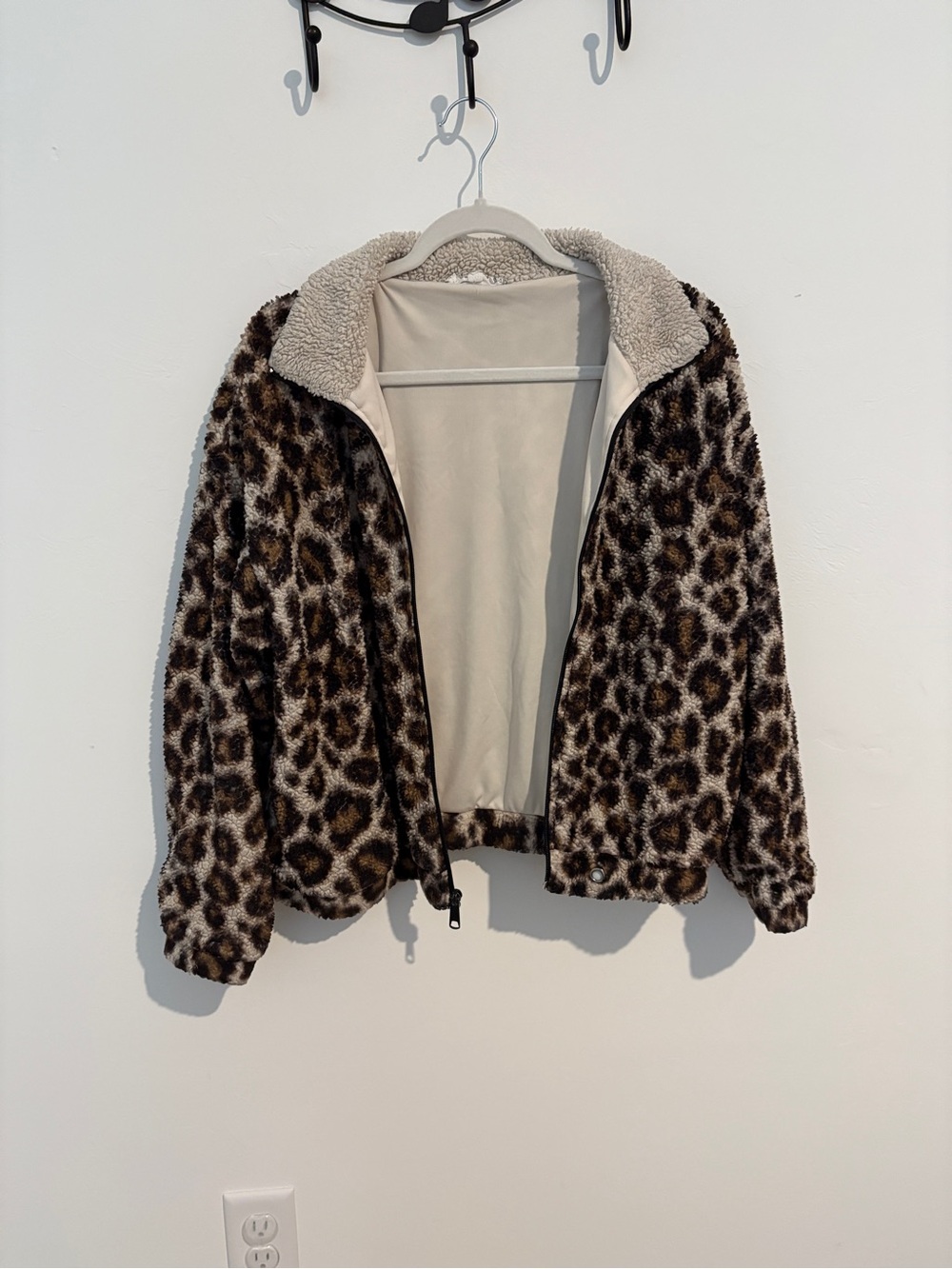 Pink Rose Cream Sherpa-Lined Jacket - Picture 1 of 5